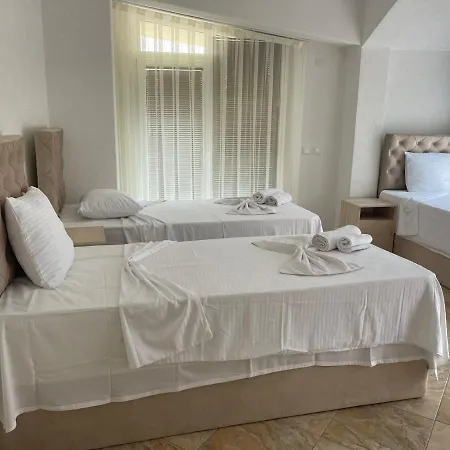 Hotel Montenegro Struga Exterior photo