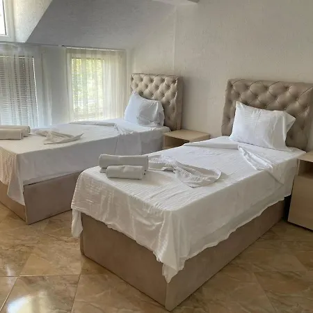 Hotel Montenegro Struga Exterior photo