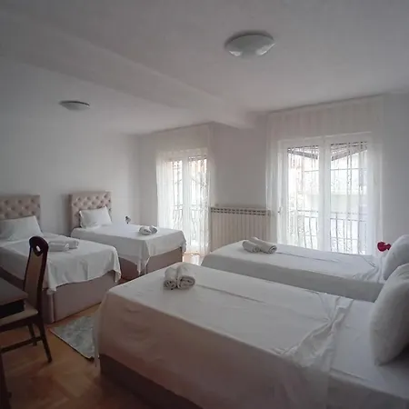 Hotel Montenegro Struga Exterior photo